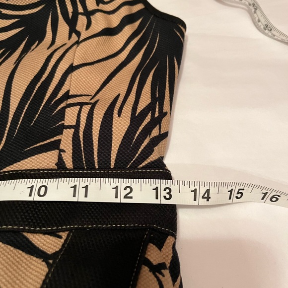 NWOT Hugo Boss Denura Palm Fond wrap midi dress size XS - Picture 9 of 10